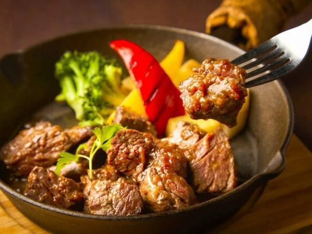 LITTS BAR & GRILL - LITTS Shibuya Restaurant