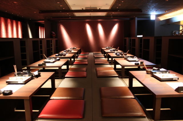 Creative Japanese cuisine Motsunabe Nobunaga Main branch floor