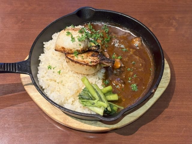 6. Generation Z Nakazono, who loves brown gourmet food [Roman Kitchen, a restaurant with adventurous-scented beef tendon curry]