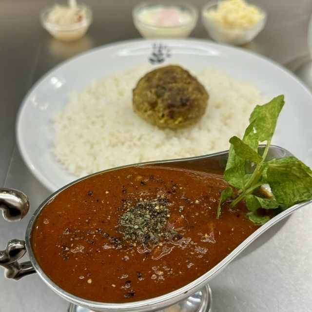 Carefully Selected by the Gourmet Site "Hitosara" Staff! 10 "Truly Delicious Curry Restaurants" They Actually Visit