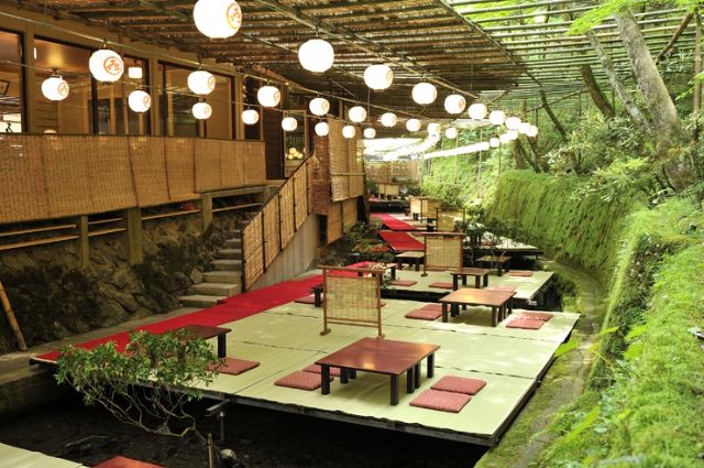 Top 10 Kyoto Restaurants Where You Can Enjoy a Meal Overlooking Riverbeds and Gardens
