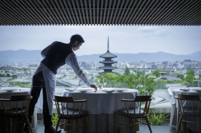 Top 10 Kyoto Restaurants Where You Can Enjoy a Meal Overlooking Riverbeds and Gardens