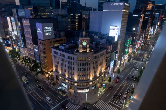Exclusive Wagyu Omakase in Ginza: Omi vs. Kobe Beef with Private Concierge