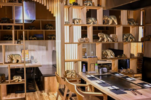 Exploring Golden Gai, where Shinjuku Nightlife Reveals Another Tokyo