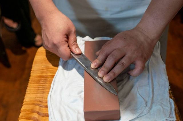 Suburban Tokyo is Where Anyone can go to Master Japanese Knives