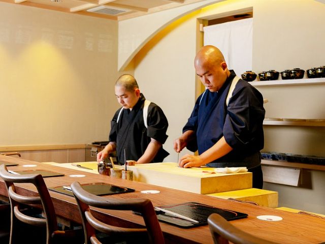 10 ร้านซูชิที่ดีที่สุดใน เกียวโต