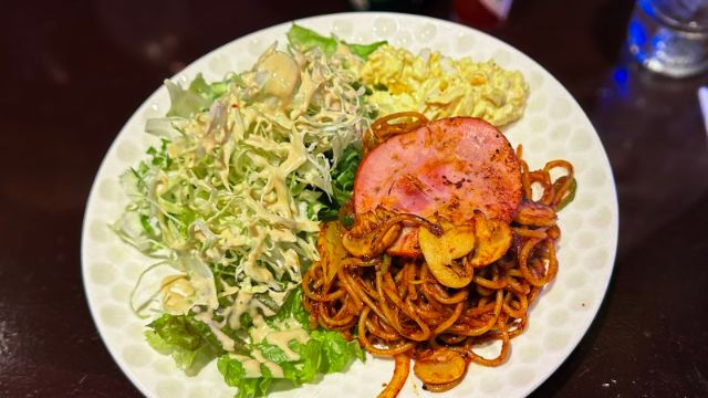 Experience Traditional Japanese Coffee Shops and Cafes at these Tokyo Kissaten