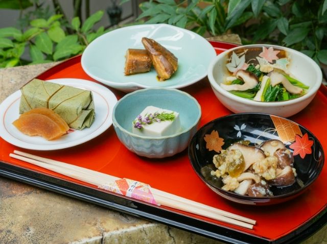 由【日本橋Yukari】野永喜三夫主廚設計菜單,盡享奈良吉野町風味的「奈良吉野山」美食快閃活動登場