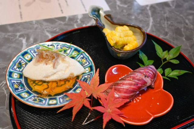 可依照要求的Omakase套餐：在東京「新橋 煉」品嚐日本料理