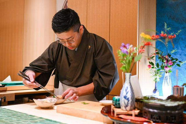 京橋「THE SAKAI Tokyo」：藝術融合的お任せ壽司體驗