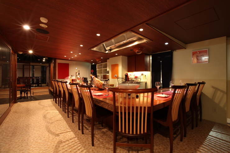 10 Late-Night Tokyo Bars for an After Dinner Drink