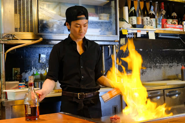 Enjoy the Sights and Flavors of Osaka in One Day