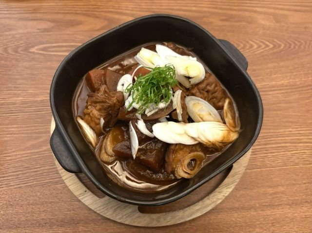 名物『特製味噌もつ煮込み』
