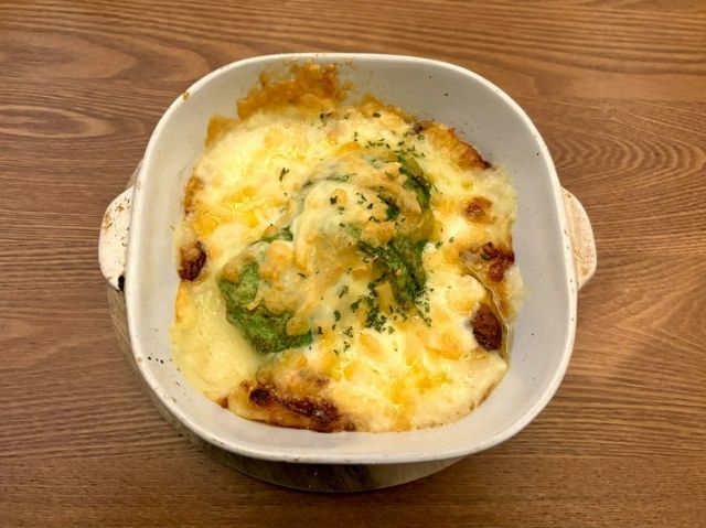 馬鈴薯泥與酪梨起司烤