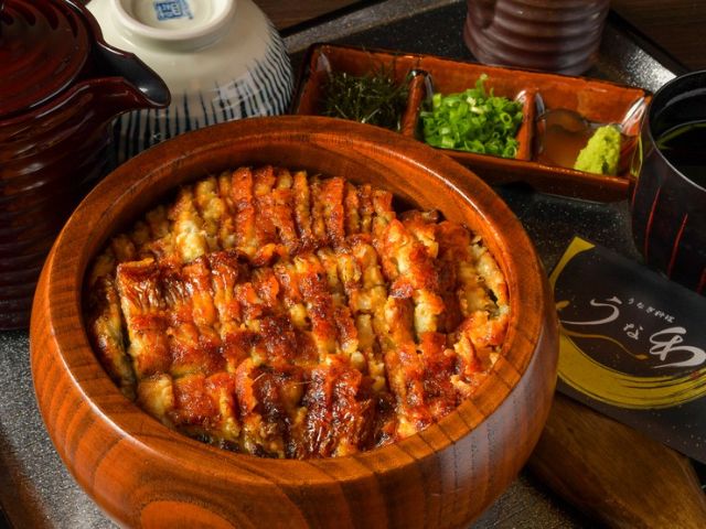 6. 鰻魚料理 UNAWA 泉