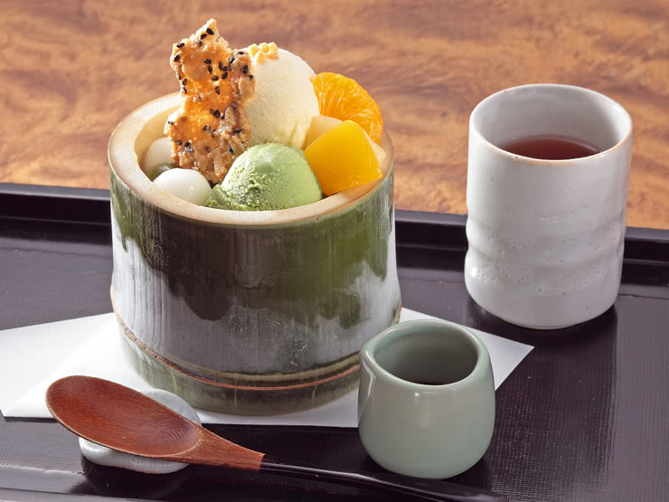 15 Cafes and Restaurants with Delicious Desserts in Kyoto