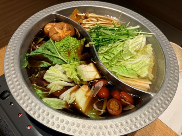 [東京・銀座]1萬円で神戶牛的“出汁しゃぶ＆すき鍋”を堪能