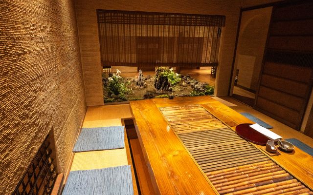 鬧市之中，宛如老舖旅館的美食盛宴、六本木的隱密名店「御曹司Kiyoyasu邸」