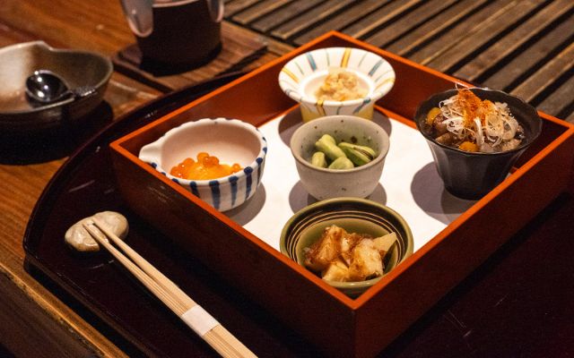 鬧市之中，宛如老舖旅館的美食盛宴、六本木的隱密名店「御曹司Kiyoyasu邸」
