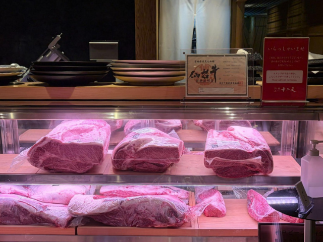Tokyo Station Surrounding Gourmet｜Sukiyaki Twelve Heavens: Marunouchi Premium A5 Black Wagyu Sukiyaki Specialty Store