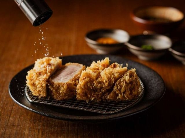 1. TONKATSU KOKOMADEYARUKA SURPASSING EXPECTATION