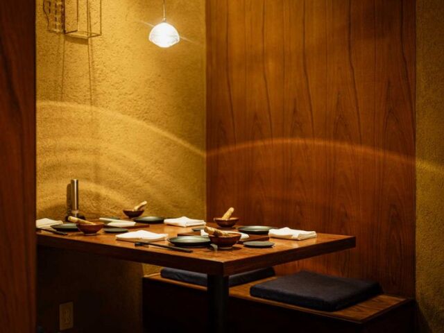 TONKATSU KOKOMADEYARUKA SURPASSING EXPECTATION floor