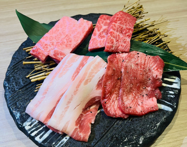 Oumi Beef Yakiniku Niku Tatsu Aoyama: A Must-Try Wagyu Yakiniku Experience in Tokyo