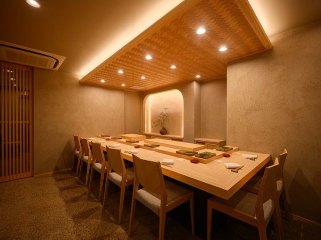 A Must-Visit During Tokyo's Autumn Trip! Top 5 Autumn Foliage Spots and Exquisite Dinners Nearby