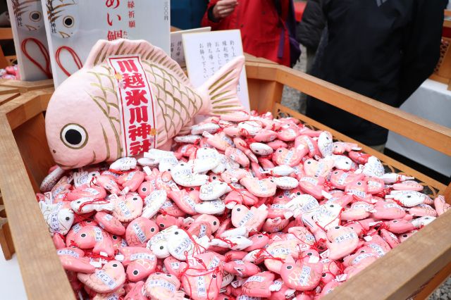 川越一日遊景點攻略｜東京近郊小江戶散步路線，冰川神社、時之鐘、菓子屋橫丁一次玩