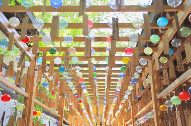 川越一日遊景點攻略｜東京近郊小江戶散步路線，冰川神社、時之鐘、菓子屋橫丁一次玩