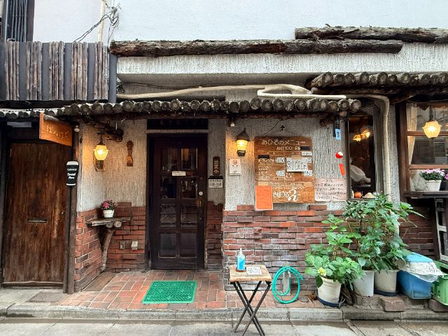 3. 洋食と喫茶 さぼうる2（Sabouru 2）