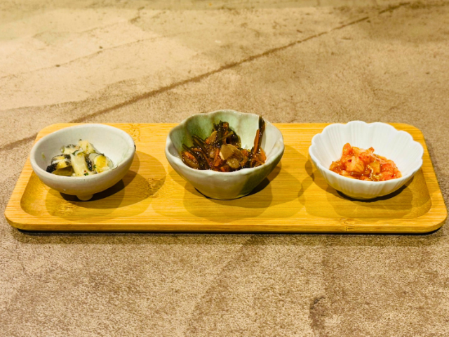 在东京品尝绝品北海道美食！在「寿司和炉端 すし山 新宿」享受精选海鲜和正宗和食