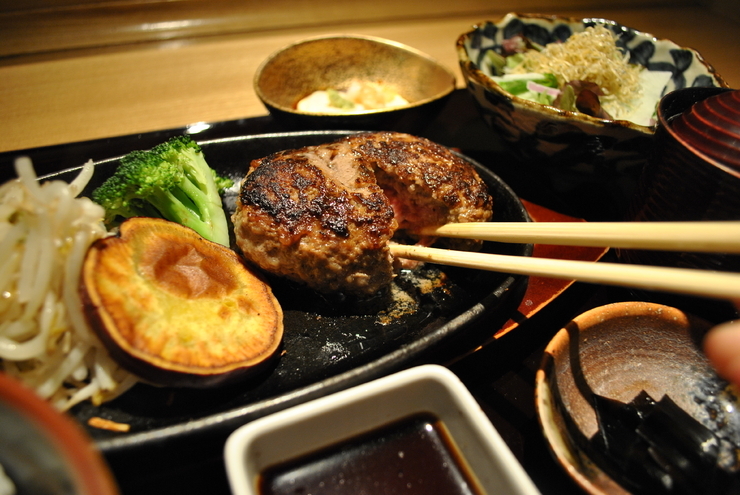 12.銀熊茶寮（鐵板燒料理）