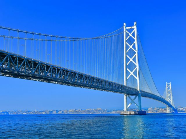 09:30 渡过明石海峡大桥，登陆淡路岛！