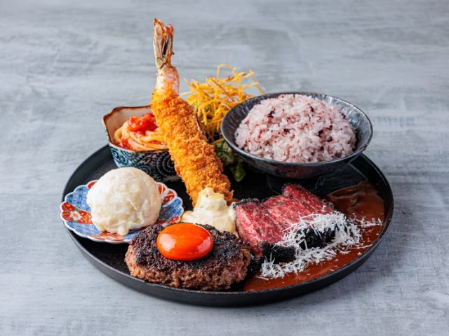 11:30〜13:00 午餐[淡路牛餐厅 夢照らす]