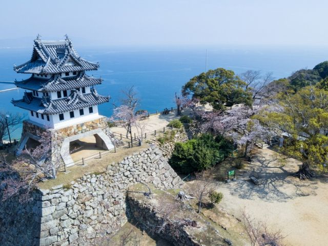 16:30〜17:45 洲本城跡