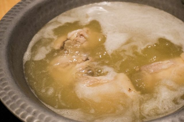 More Than Chicken Soup: Mizutaki at Hakata Hanamidori