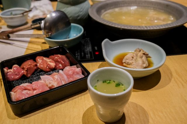 More Than Chicken Soup: Mizutaki at Hakata Hanamidori