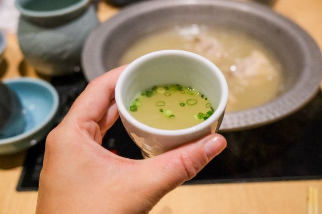 More Than Chicken Soup: Mizutaki at Hakata Hanamidori