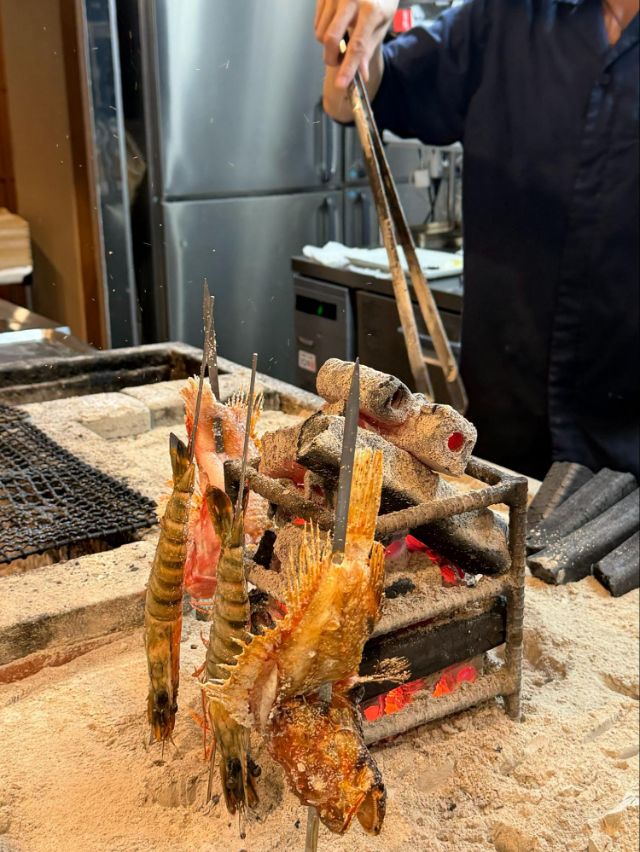 Beyond Sushi: Discover Robatayaki and Fresh Seafood in Nakano, Tokyo