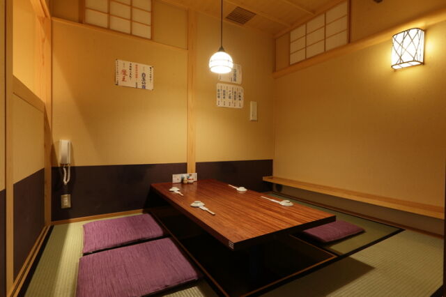 Yoshi Sushi Ueno branch floor