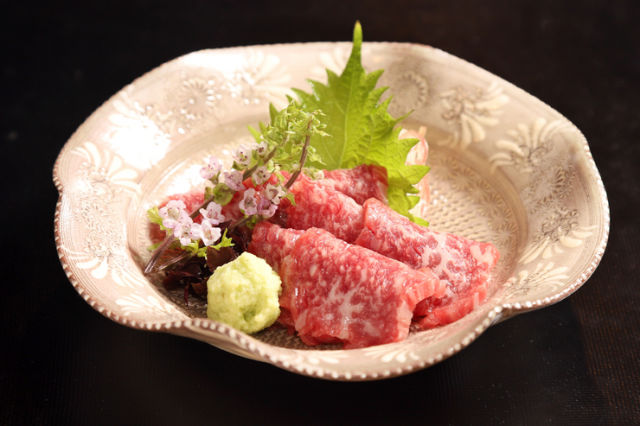Setsu-Getsu-Ka Sumibiyaki - Kobe beef Steak Kappo cuisine