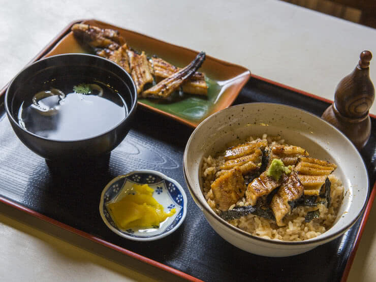 2.碳烤星鰻 Yamayoshi