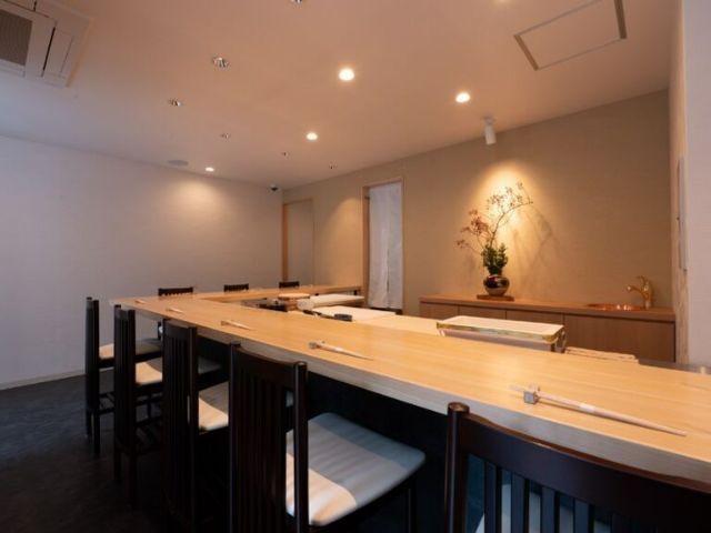 12 Popular Gourmet Spots Around Hakata Station