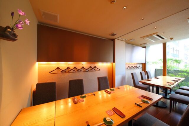 Sushi Hasegawa Shinsaibashi Main Branch floor