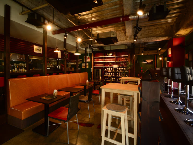 15 Restaurants to Enjoy Wine in Fukuoka