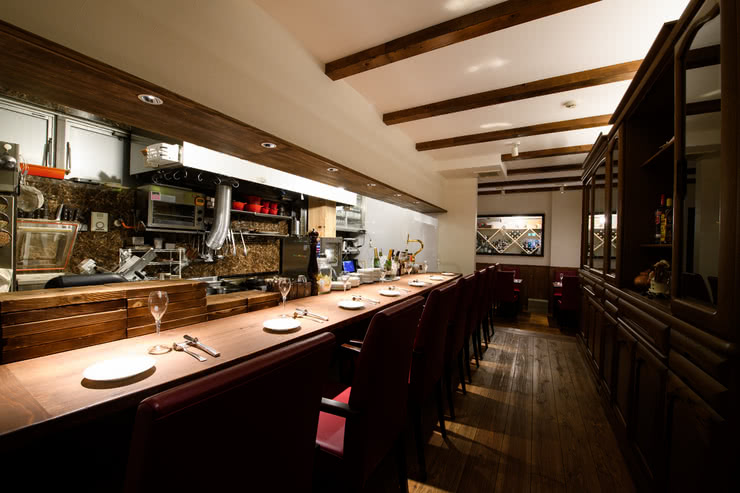15 Restaurants to Enjoy Wine in Fukuoka