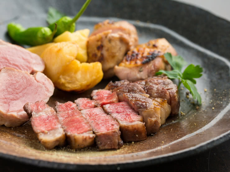 6.肉食酒場　garu（河原町站 / 居酒屋總匯）