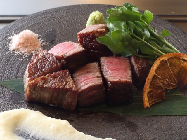 Teppan Osaka cuisine