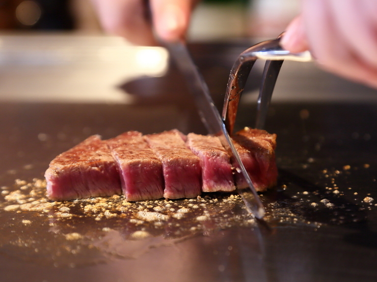 12.鐵板牛排鐵(北新地)